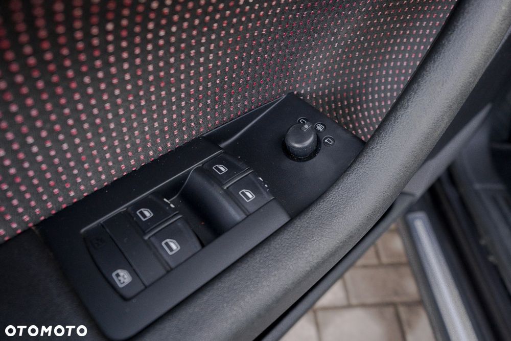 Audi A3 Sportback 1.6 Attraction - 12