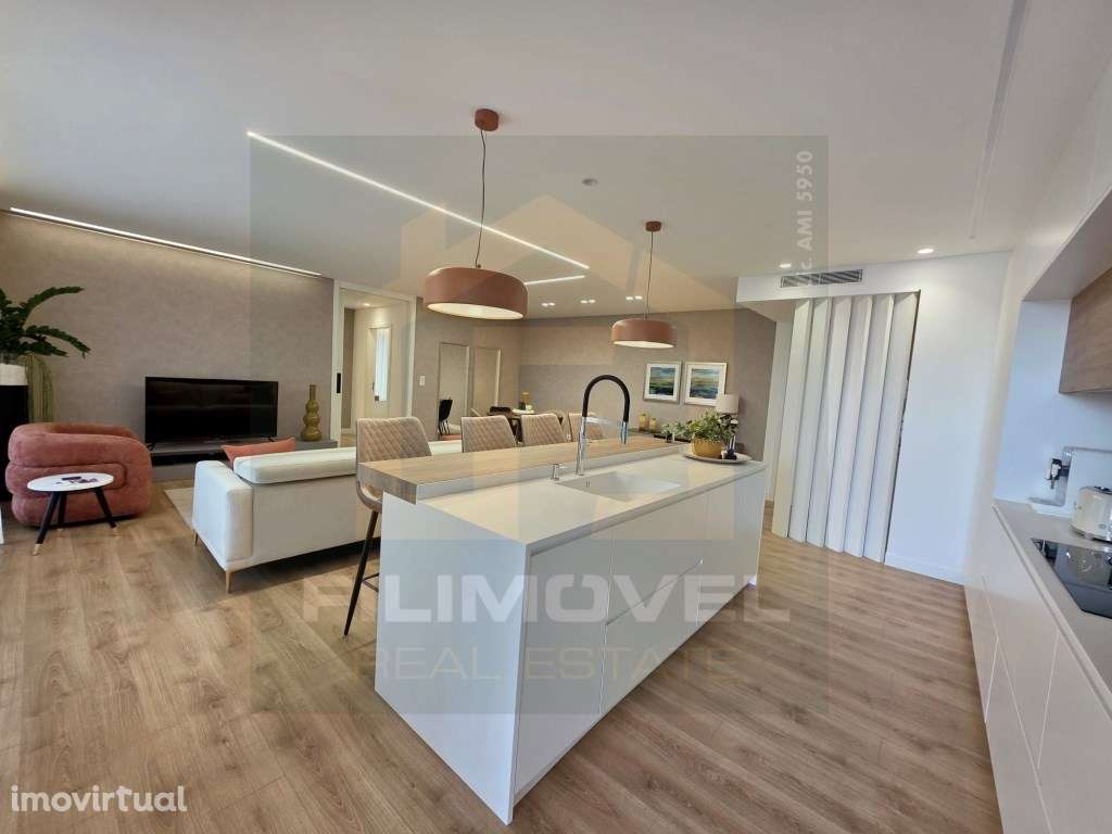 Malvarosa T2 - Grande imagem: 4/28