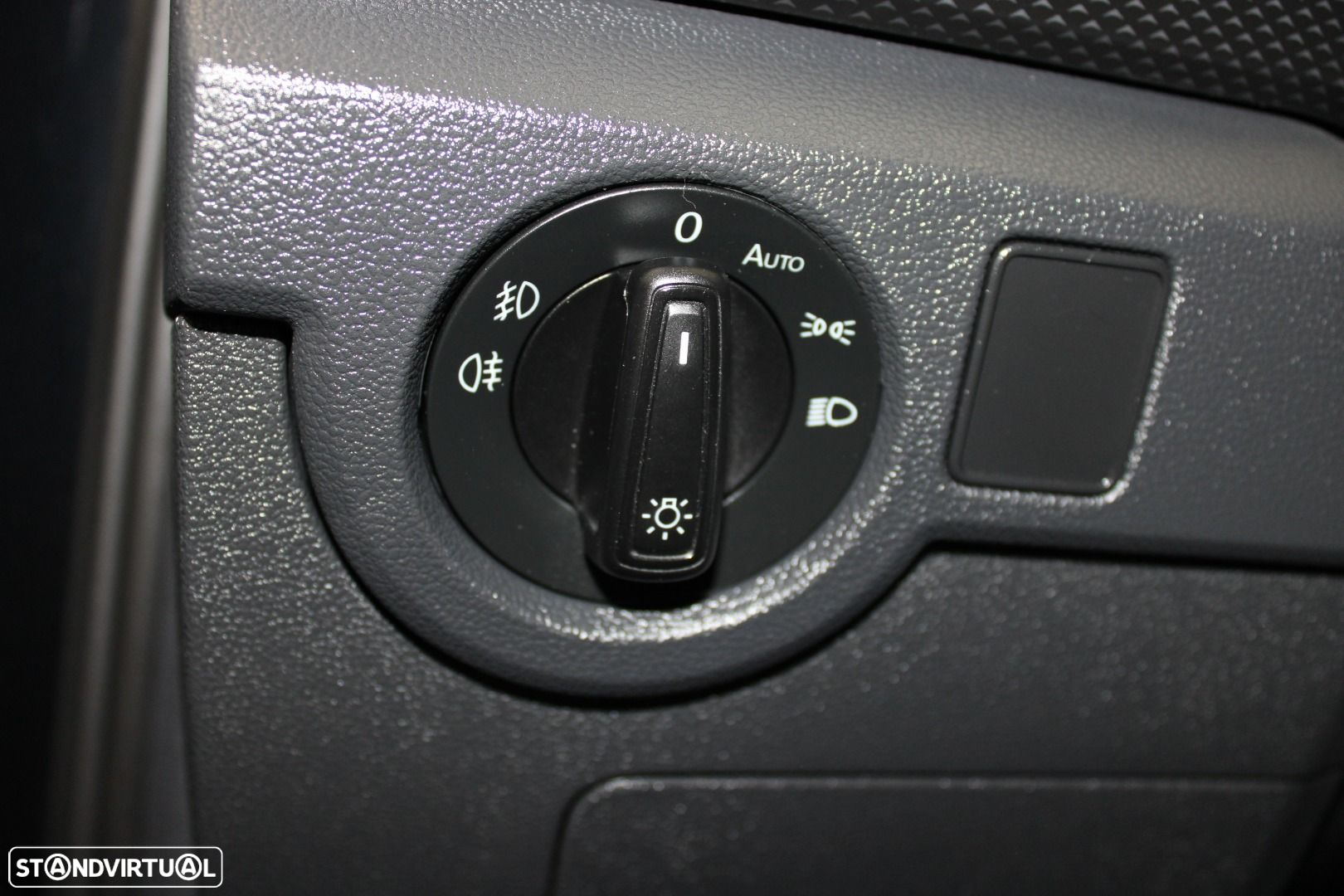 VW T-Cross 1.0 TSI Urban - 10