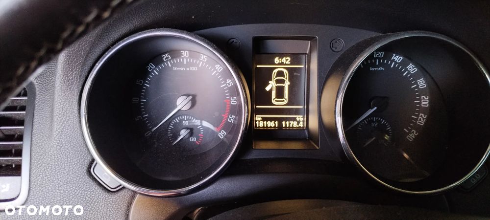 Skoda Yeti 2.0 TDI DPF 4x4 Active - 3
