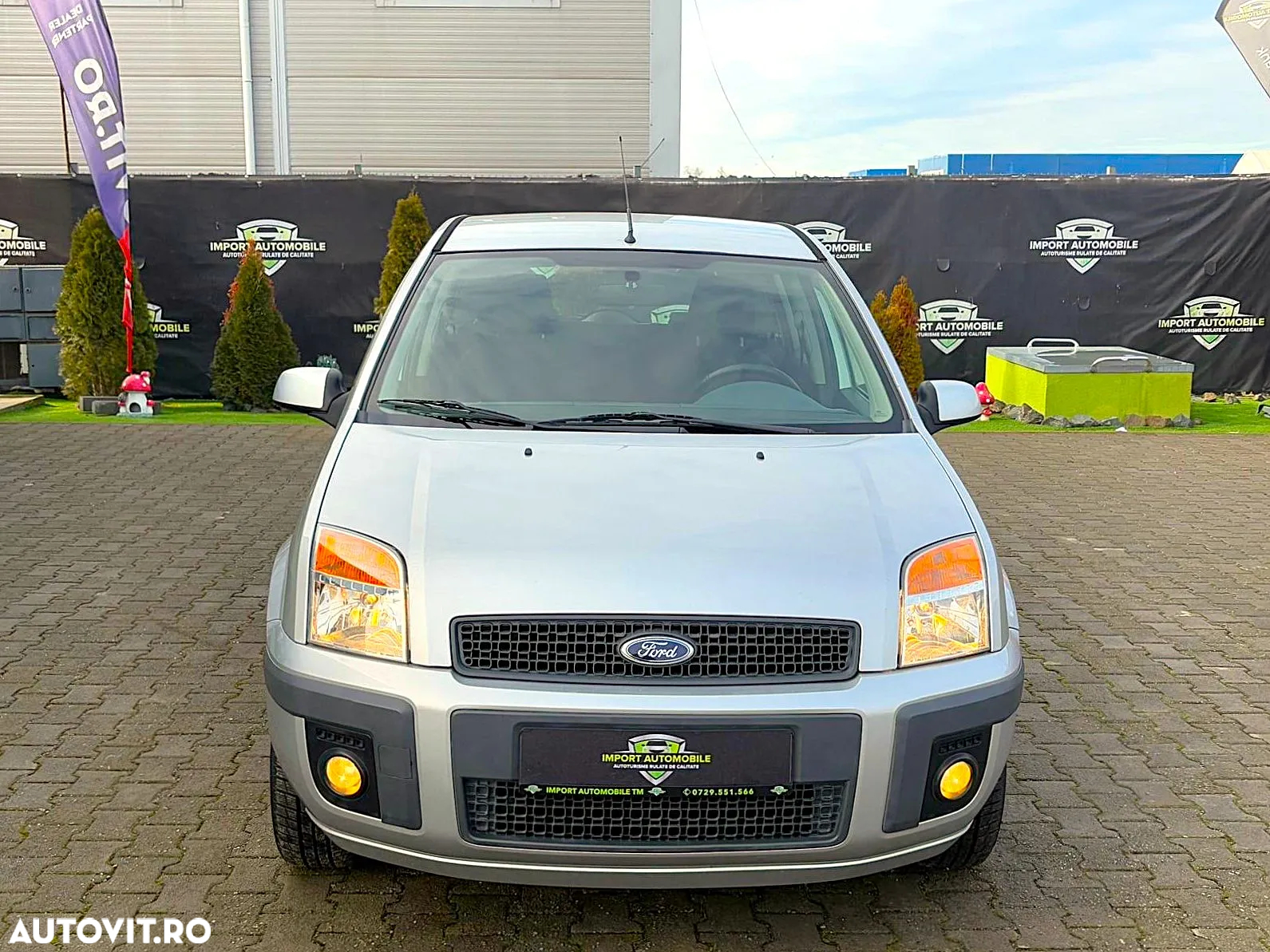 Ford Fusion - 4
