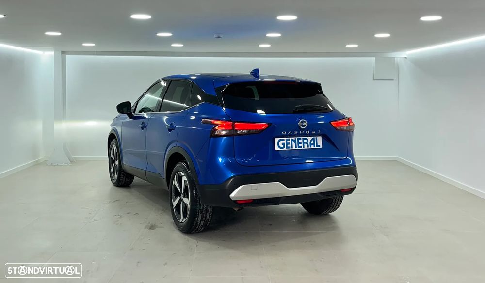 Nissan Qashqai 1.3 DIG-T N-Connecta Xtronic - 3