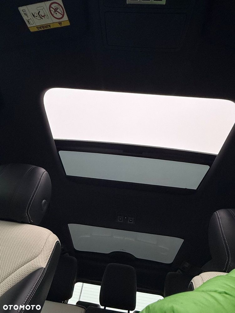 Land Rover Discovery 3.0 Si6 SE - 37