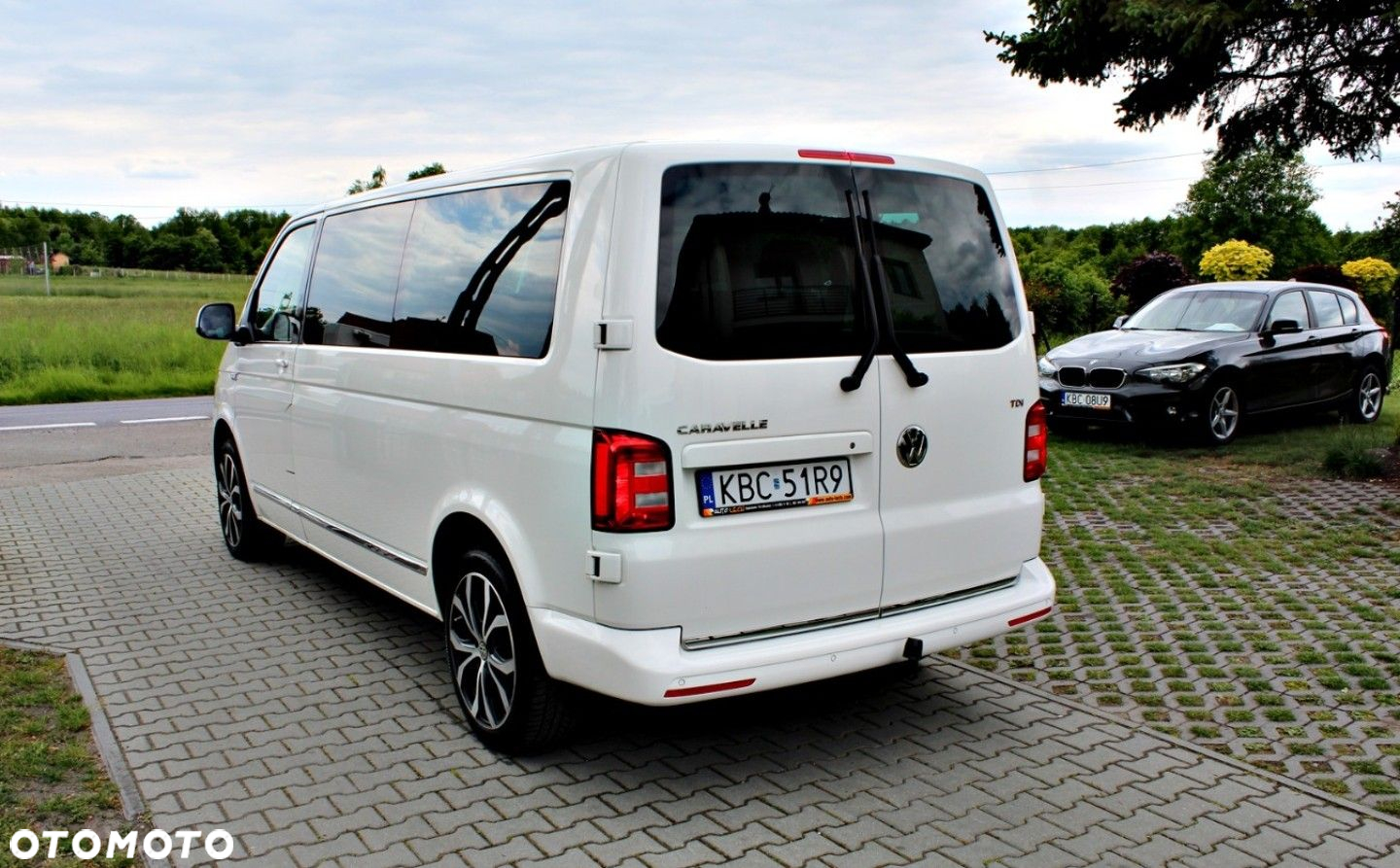 Volkswagen Caravelle - 7