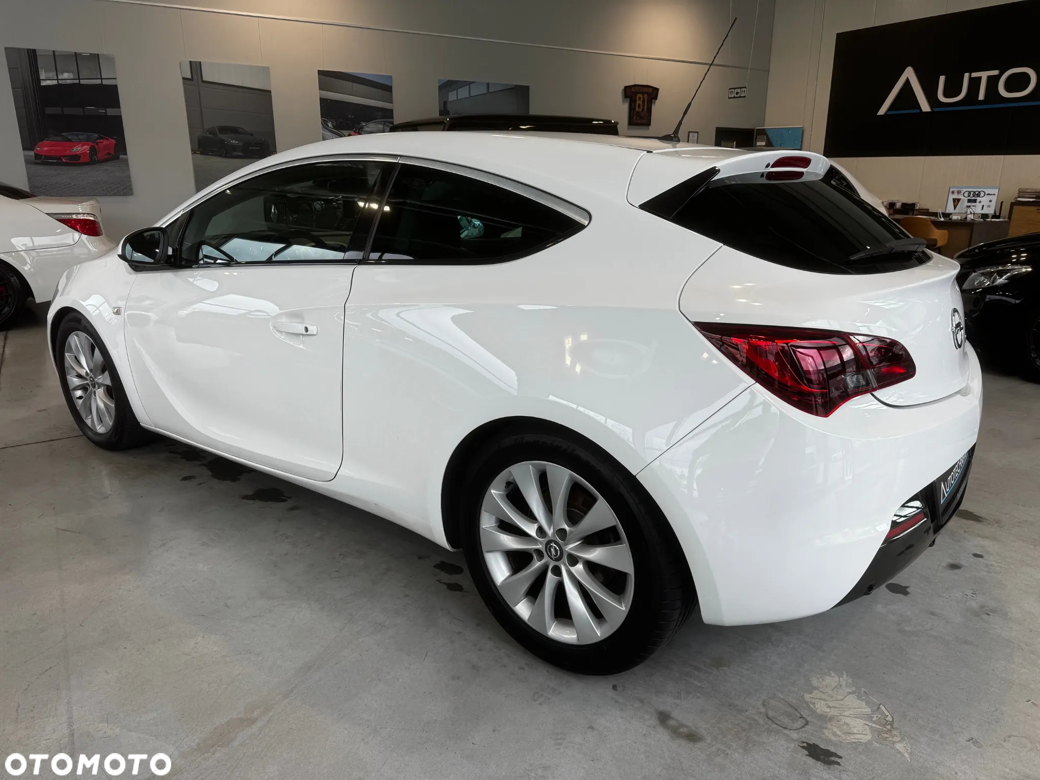 Opel Astra GTC 1.7 CDTI DPF ecoFLEX Start/Stop - 6