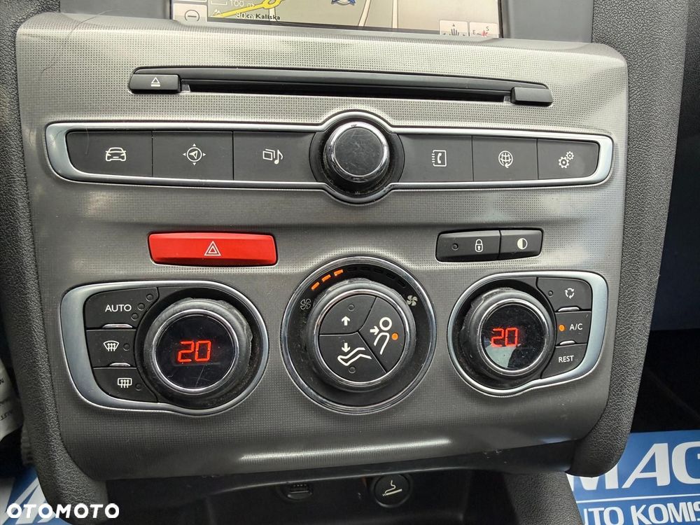 Citroën C4 1.2 PureTech Feel - 25