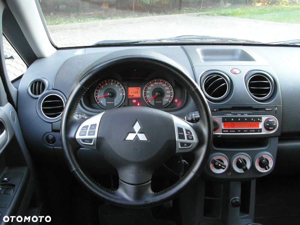 Mitsubishi Colt 1.3 Motion Plus - 23