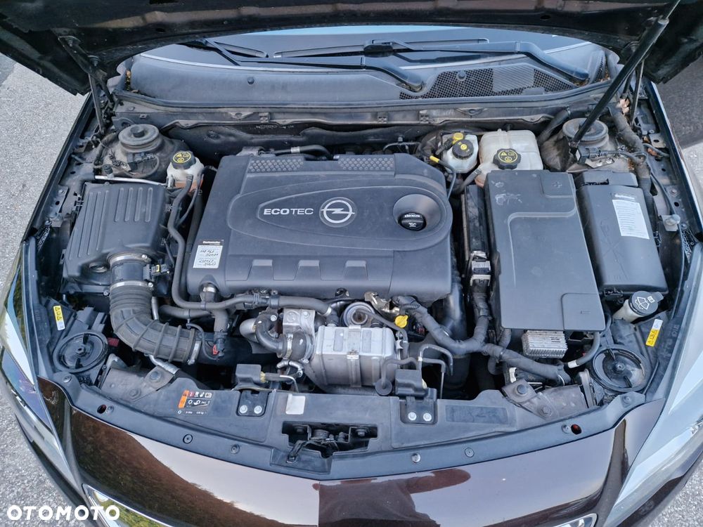 Opel Insignia - 37