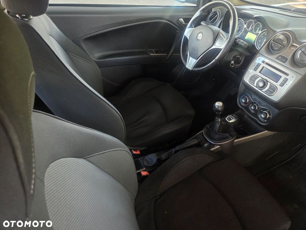 Alfa Romeo Mito TB 1.4 16V - 10