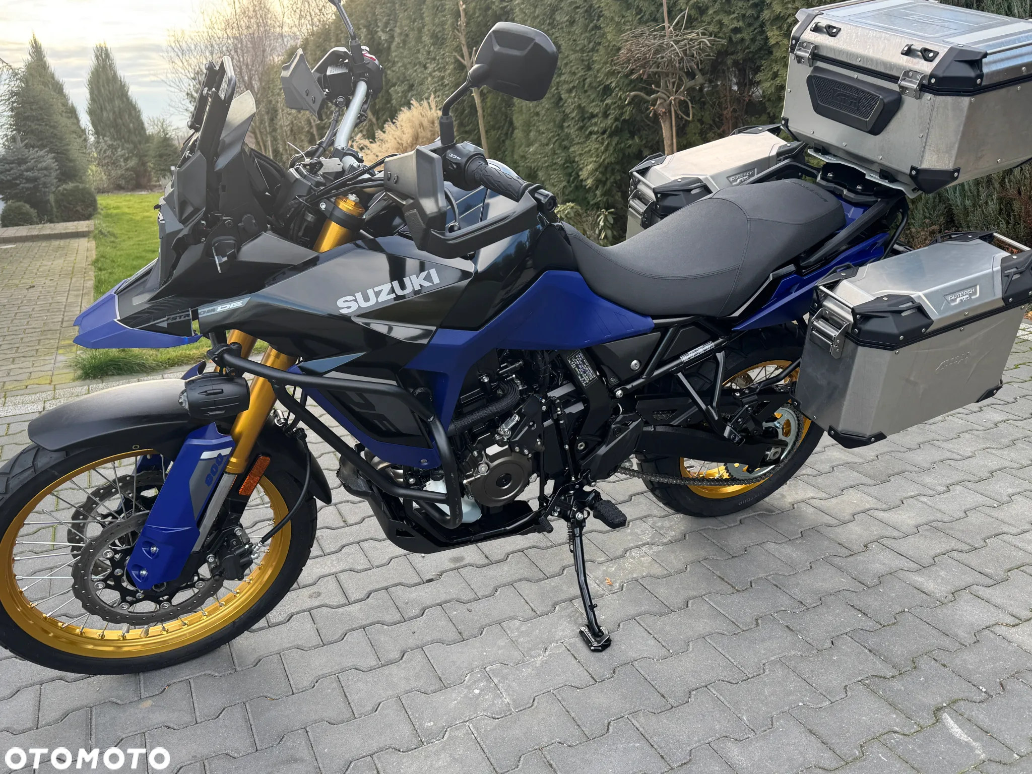 Suzuki DL - 9