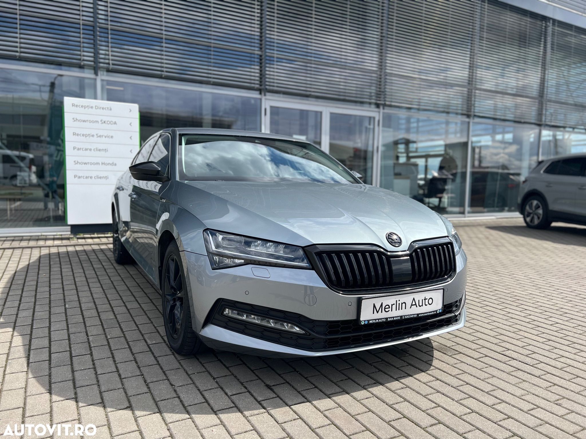 Skoda Superb - 1
