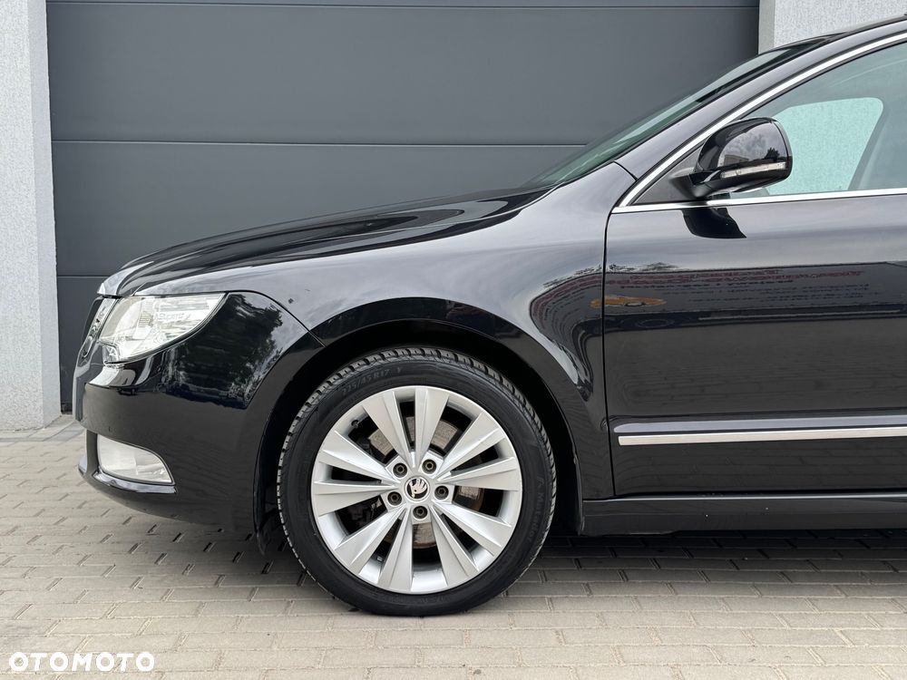 Skoda Superb 2.0 TDI PD Elegance - 9