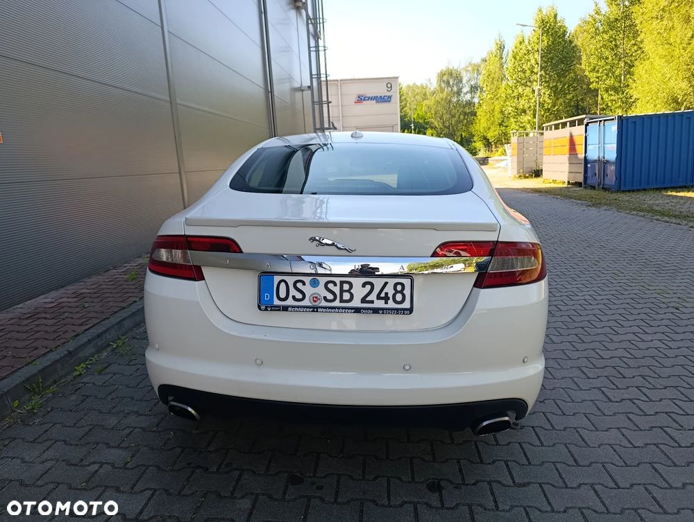 Jaguar XF 3.0 V6 S Pace - 16