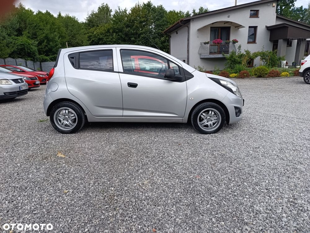 Chevrolet Spark - 5
