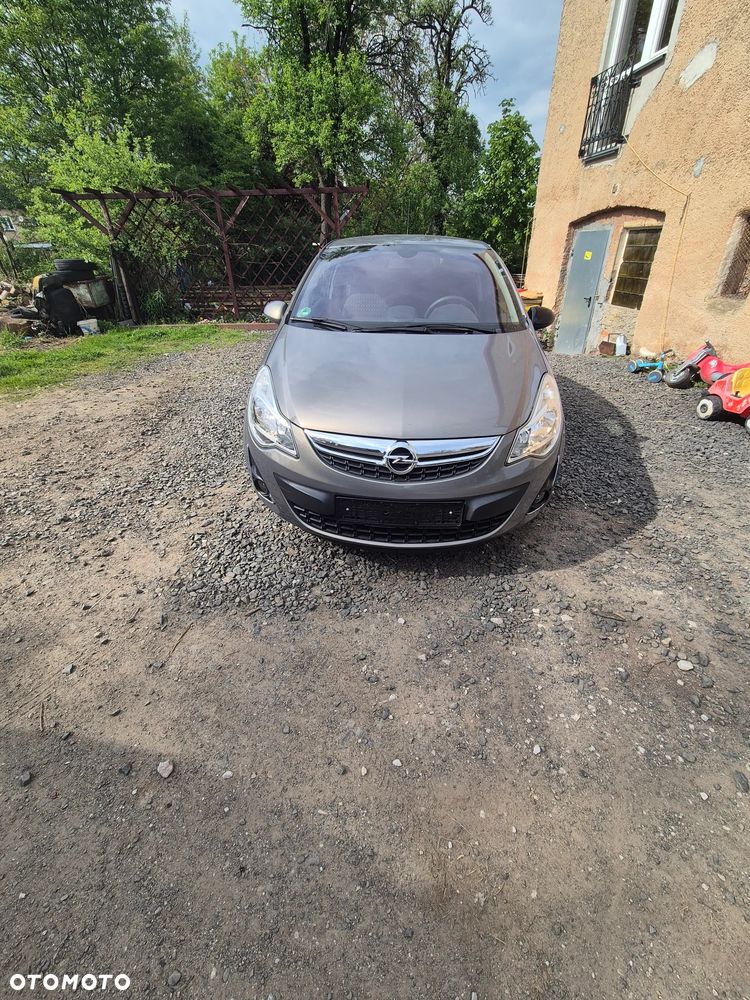 Opel Corsa 1.4 16V Automatik 150 Jahre - 1