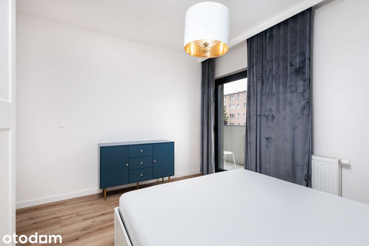 Nowoczesne mieszkanie z dwoma pokojami i balkonem - ul. Wybickiego