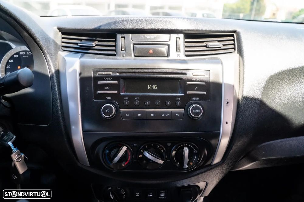 Nissan Navara 2.5 dCi CD LE - 17