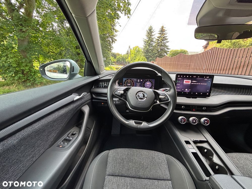Skoda Superb 2.0 TDI SCR Essence DSG - 13