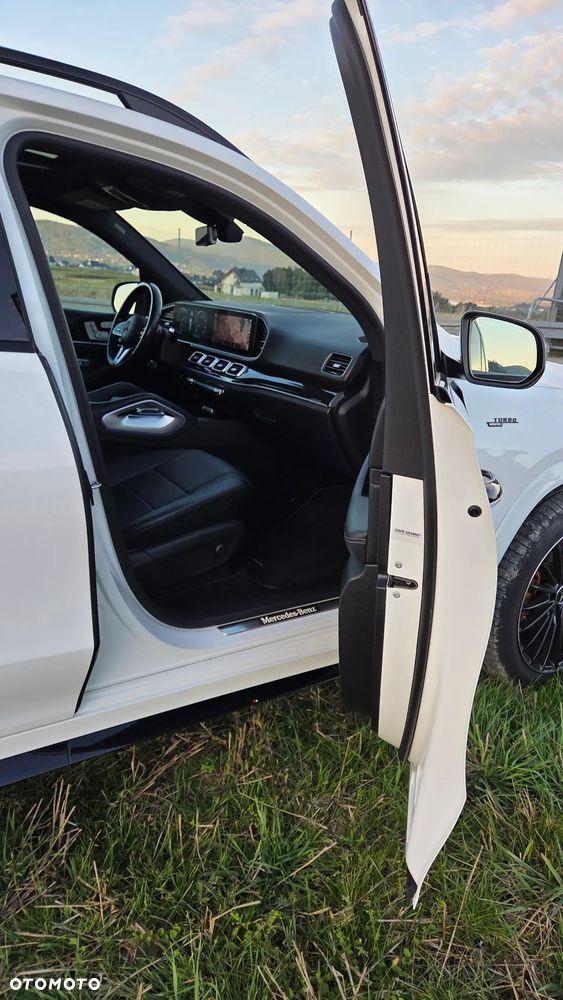 Mercedes-Benz GLE - 27