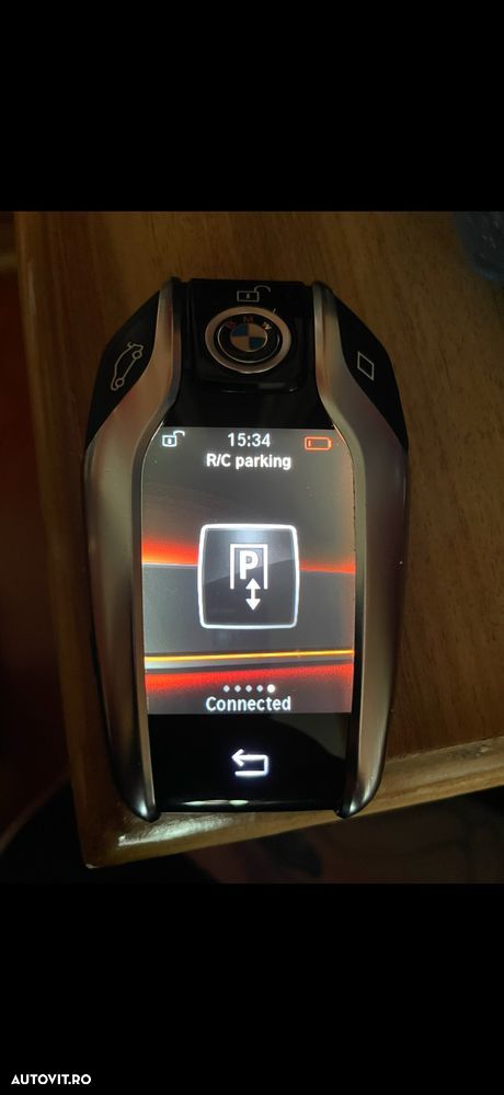 BMW Seria 7 740d xDrive - 28