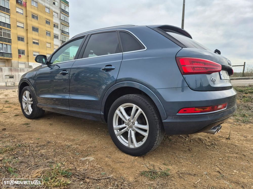 Audi Q3 2.0 TDI S-line - 3