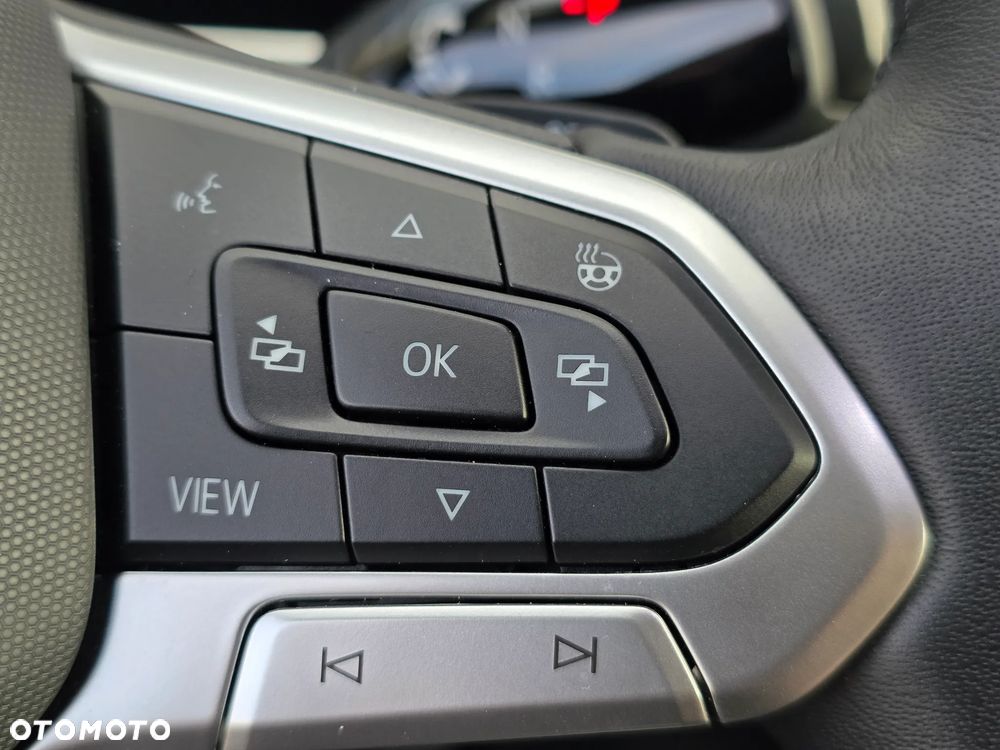 Volkswagen Passat - 30