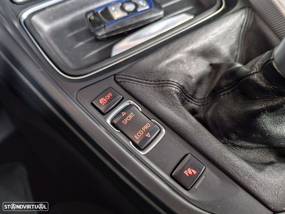 BMW 325 d Pack M - 22