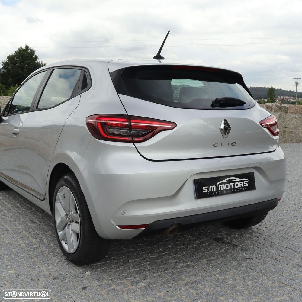 Renault Clio 1.0 TCe Limited CVT - 10