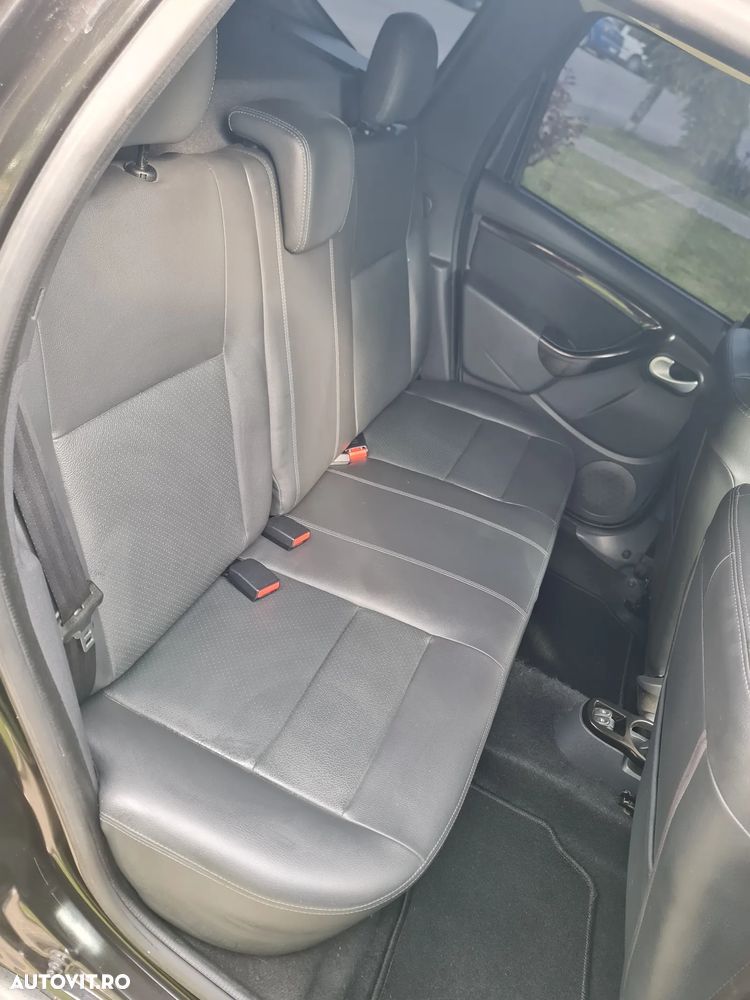 Dacia Duster dCi 110 FAP 4x4 Prestige - 6