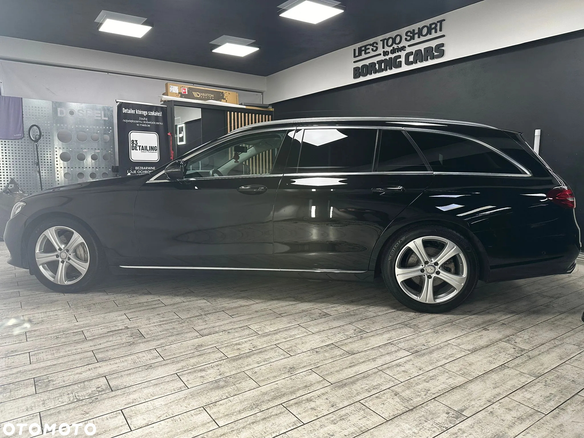 Mercedes-Benz Klasa E 220 d T 9G-TRONIC - 2