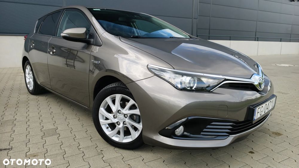 Toyota Auris 1.8 HSD Prestige - 1