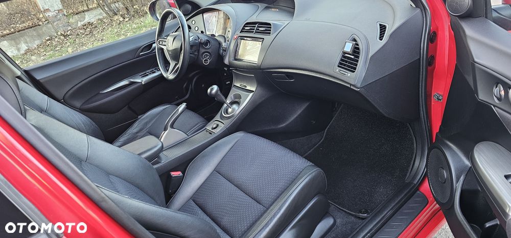 Honda Civic 1.4 i-VTEC S - 11