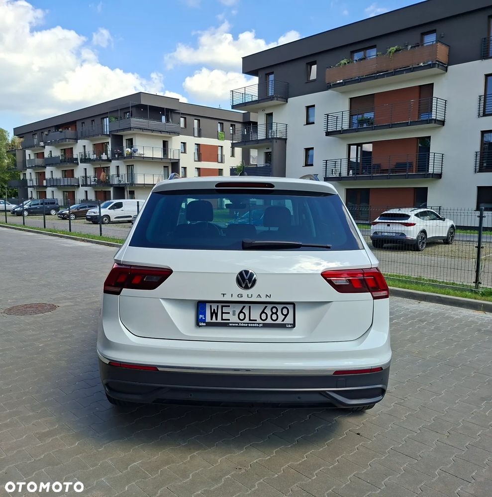 Volkswagen Tiguan - 15