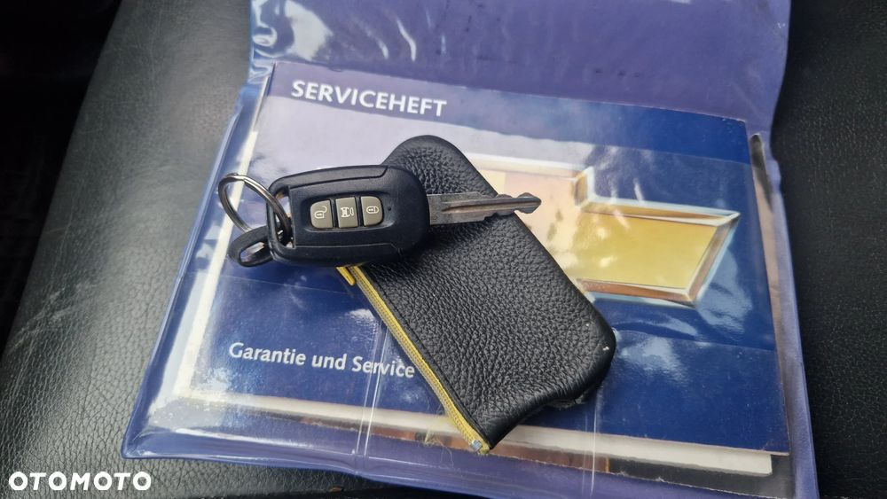 Chevrolet Captiva 2.0 4WD 7 Sitzer LT - 19