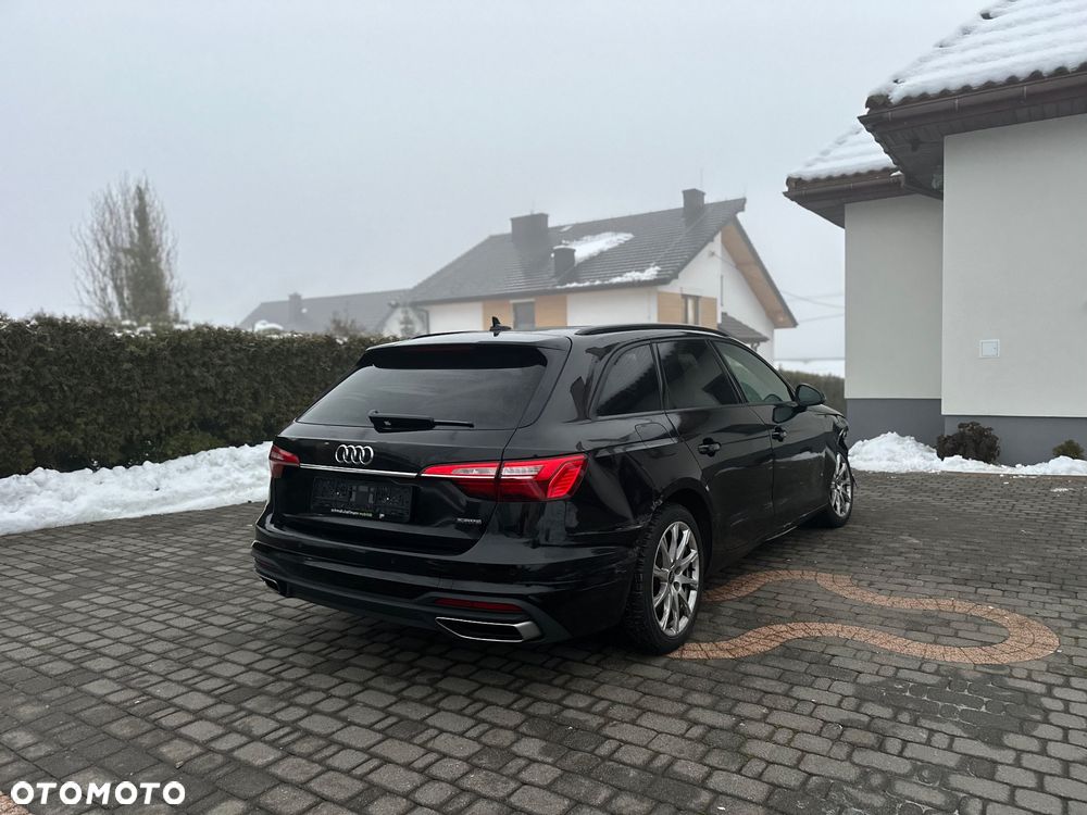Audi A4 Avant 40 TDI quattro S tronic - 4