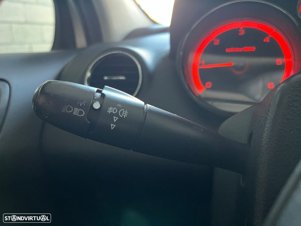 Peugeot 308 1.6 HDi Sport CVM6 - 21