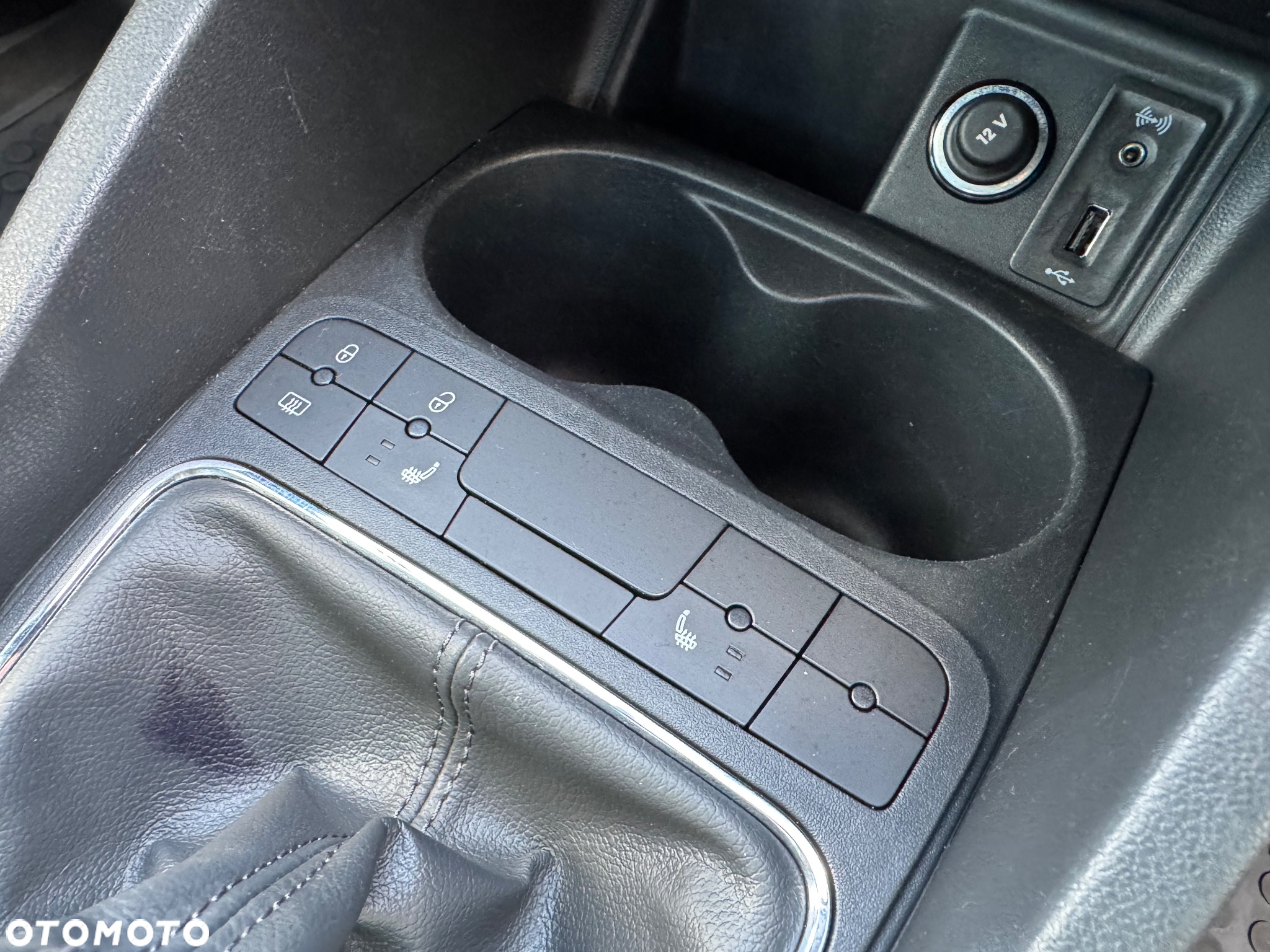 Seat Ibiza 1.2 TSI CONNECT - 22