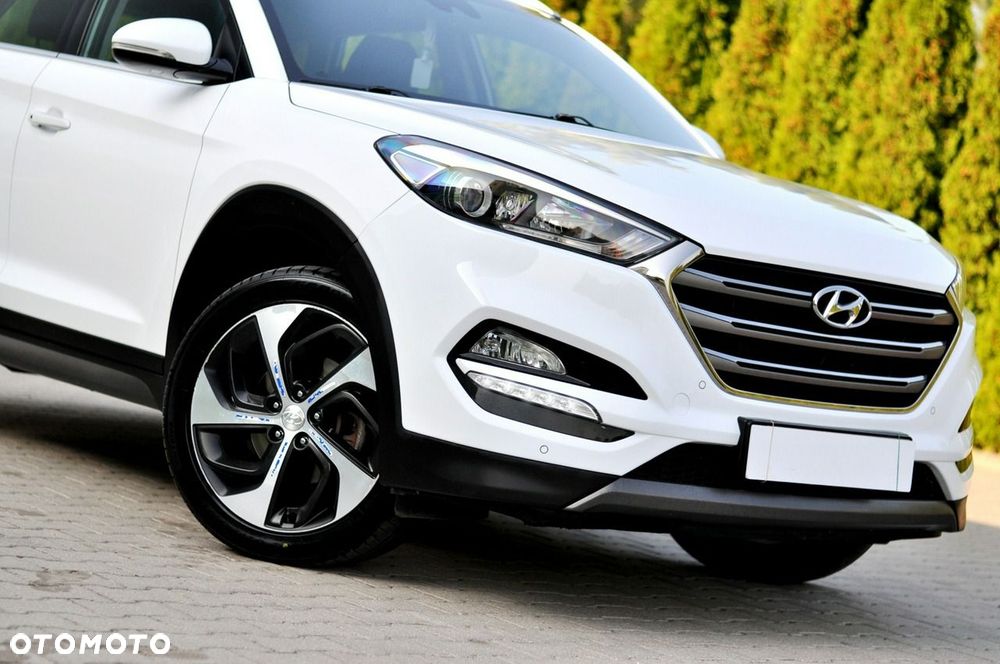 Hyundai Tucson 1.7 CRDI BlueDrive Comfort 2WD - 32