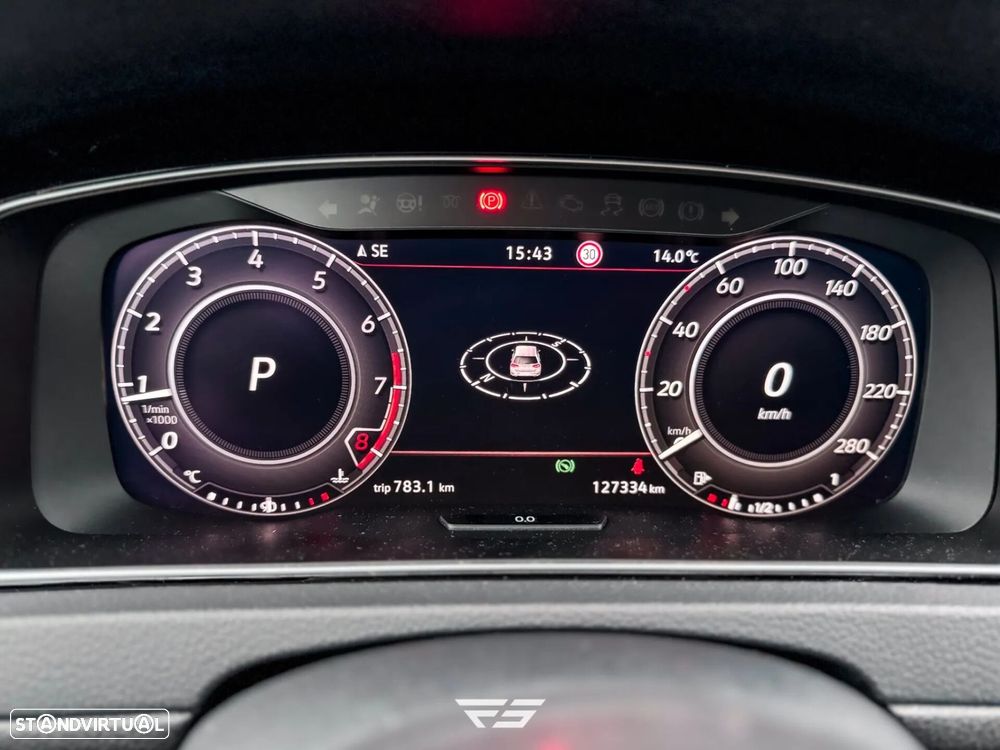 VW Golf 2.0 TSI GTi TCR DSG - 32