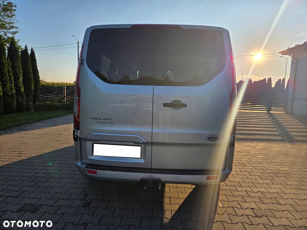 Ford Transit Custom - 9