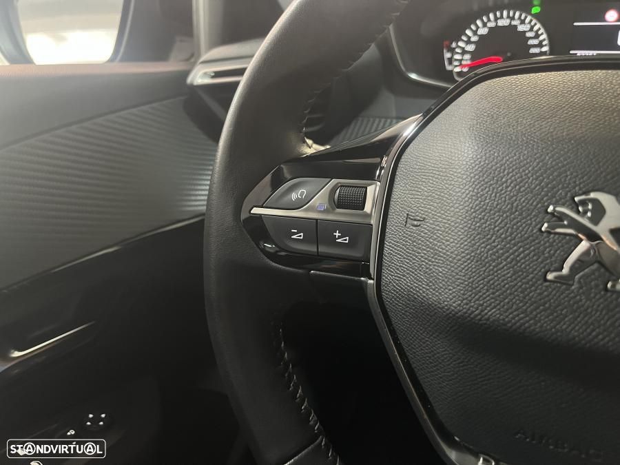 Peugeot 208 1.2 PureTech Active Pack - 19