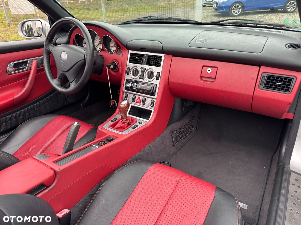 Mercedes-Benz SLK - 22