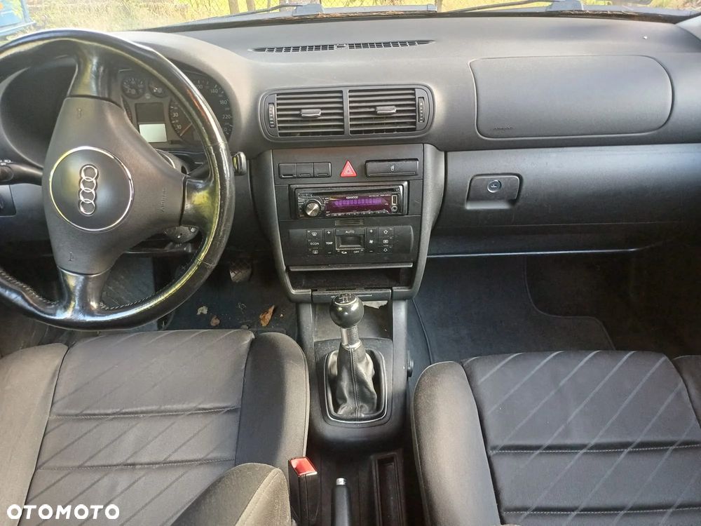 Audi A3 Sportback 1.9 TDI Ambition - 12