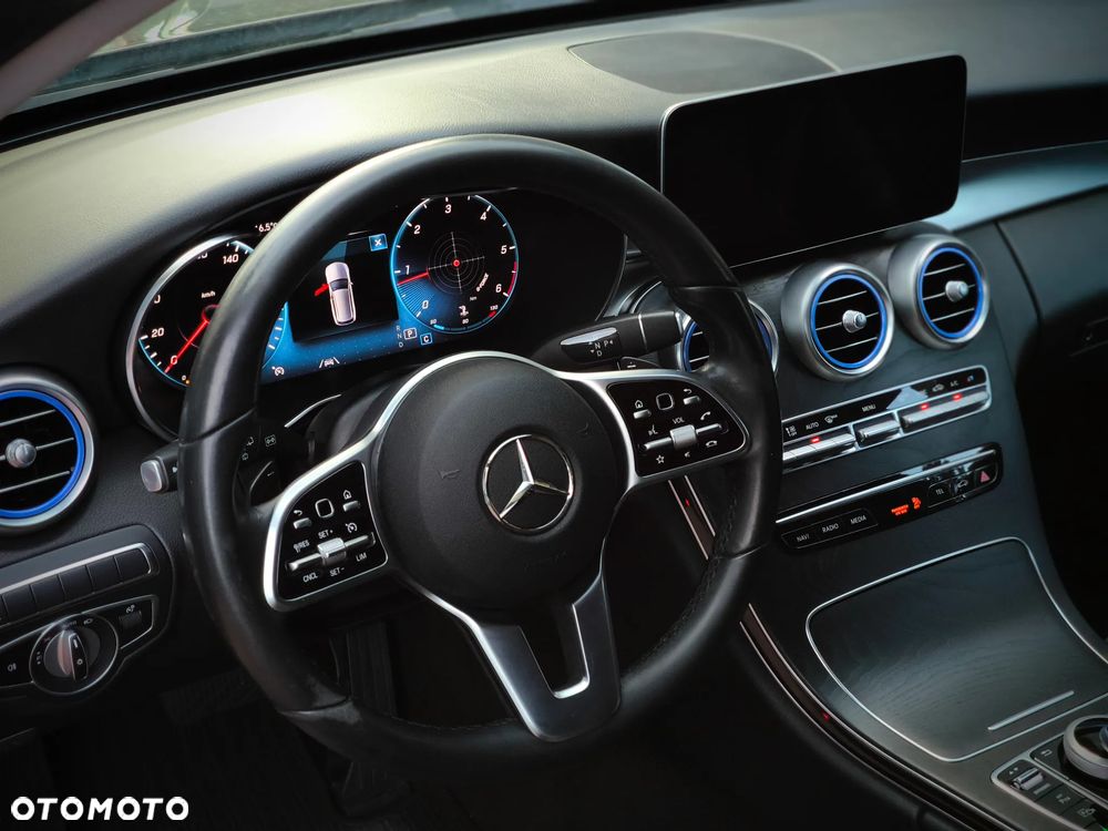 Mercedes-Benz Klasa C 220 d 9G-TRONIC - 6