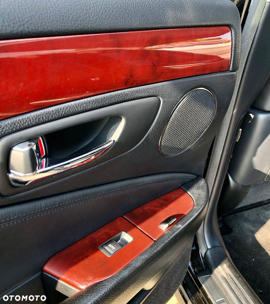Lexus LS 460 Ambience Line - 28