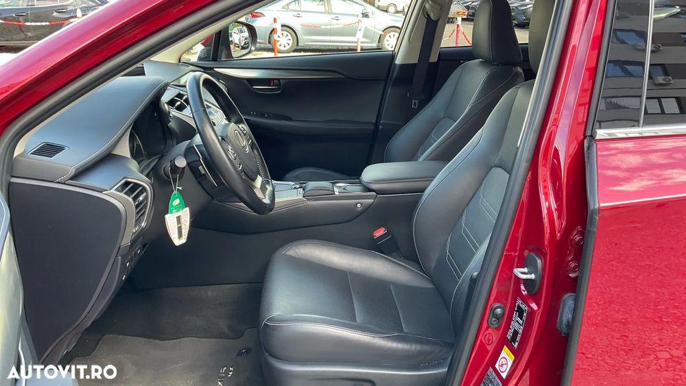 Lexus Seria NX 300h AWD Executive Plus - 14