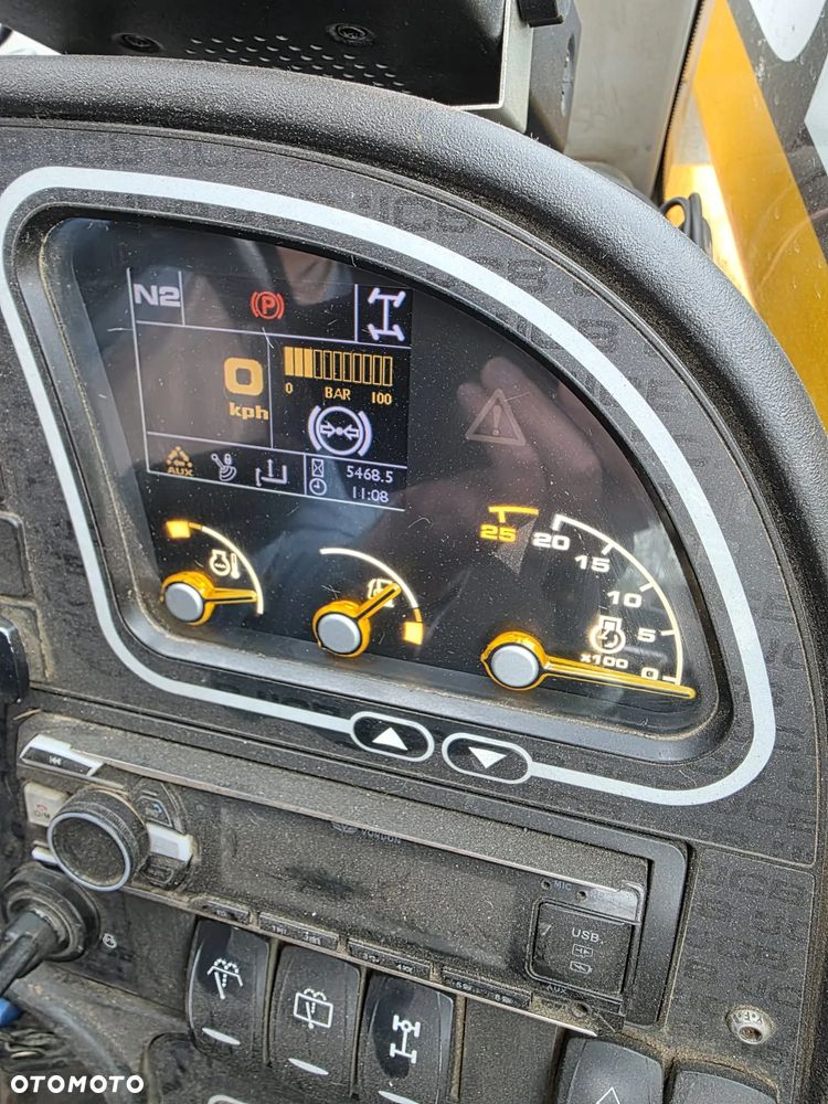JCB 536-70 Agri Plus - 12