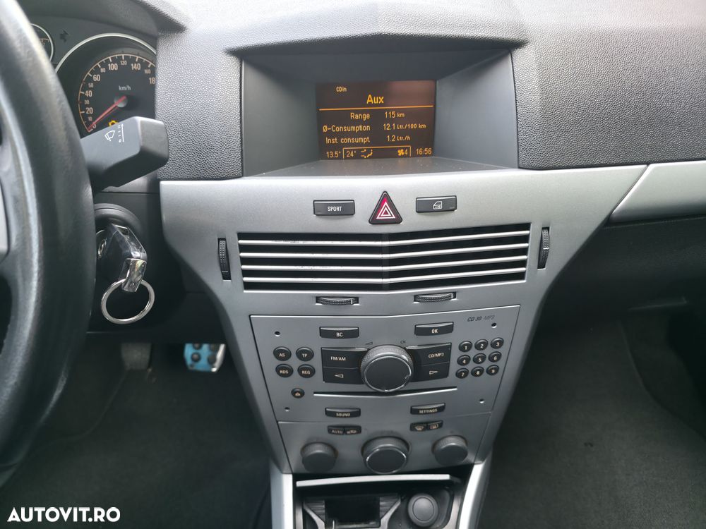 Opel Astra 1.4i 16V Club - 14