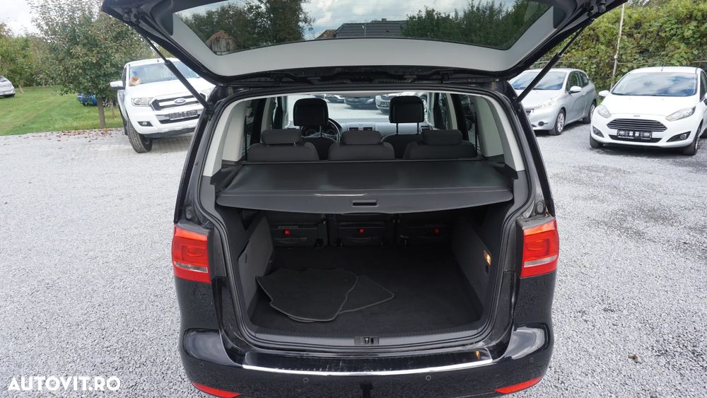 Volkswagen Touran 1.4 TSI DSG Comfortline - 13