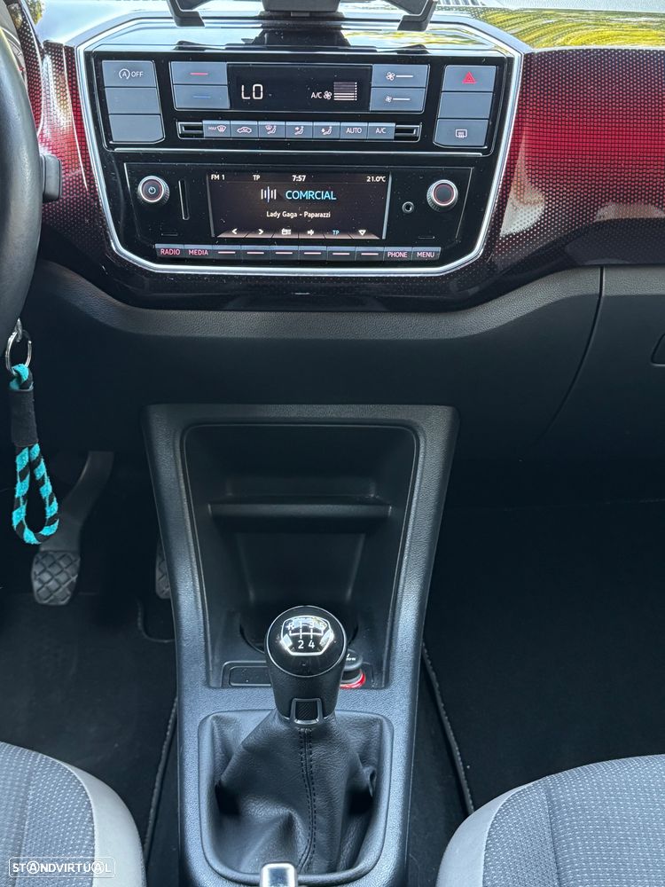 VW Up! 1.0 TSI BMT Beats - 19